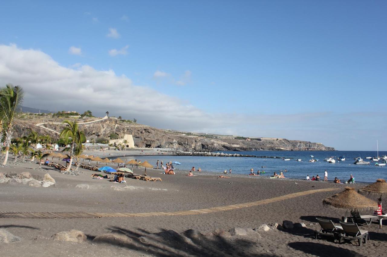 Apartamento Playa San Juan Bagian luar foto